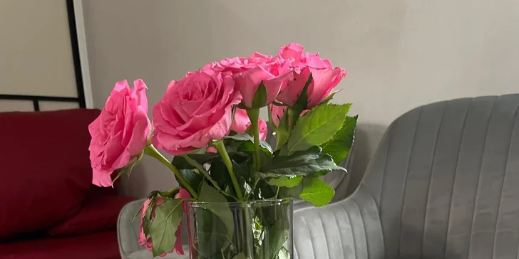 Dezert dle výběru a limonáda nebo káva v kavárně se solnou jeskyní