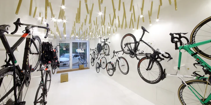 Balíček cykloservisu dle výběru: nastavení brzd, nahuštění kol i mytí s naleštěním