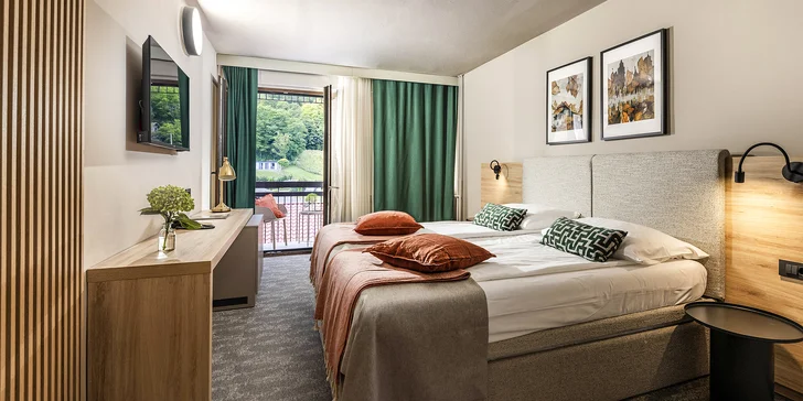 Chorvatské termály Jezerčica: 4* hotel s 8 bazény, plná nebo polopenze