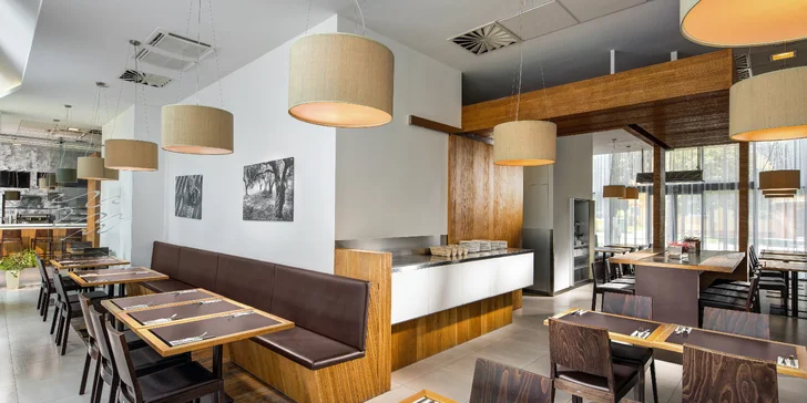 Dovolená v srdci Olomouce: 3* hotel se snídaní