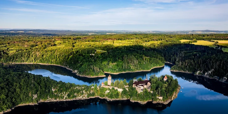 Příjemný penzion u Orlíku: bez jídla či s jídlem, venkovní bazén, zahrada i sportovní vyžití