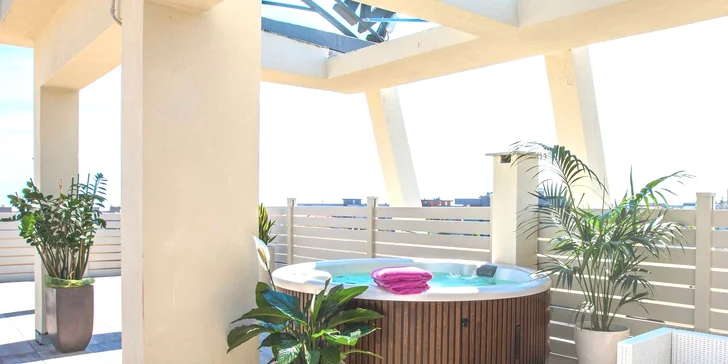 Italský Jadran: 4* hotel nedaleko Rimini, neomezeně wellness i polopenze