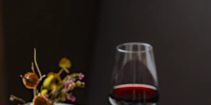 Luxusní pobyt ve 4* hotelu na Vinohradech: snídaně, fitness i možnost wellness či večeře