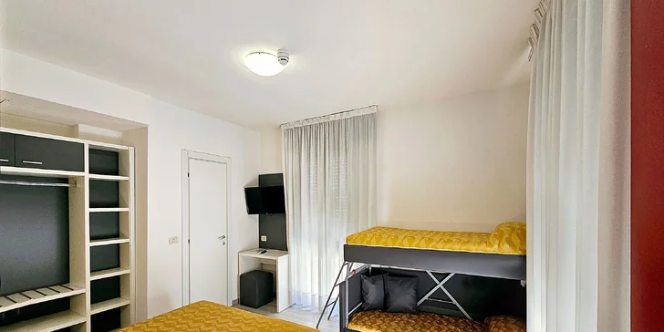 Italské Jesolo: 3* hotel přímo u pláže a snídaně či polopenze