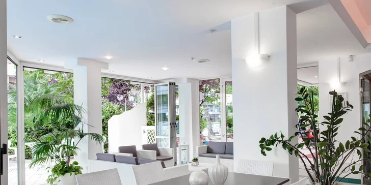 Italský Jadran: 4* hotel nedaleko Rimini, neomezeně wellness i polopenze