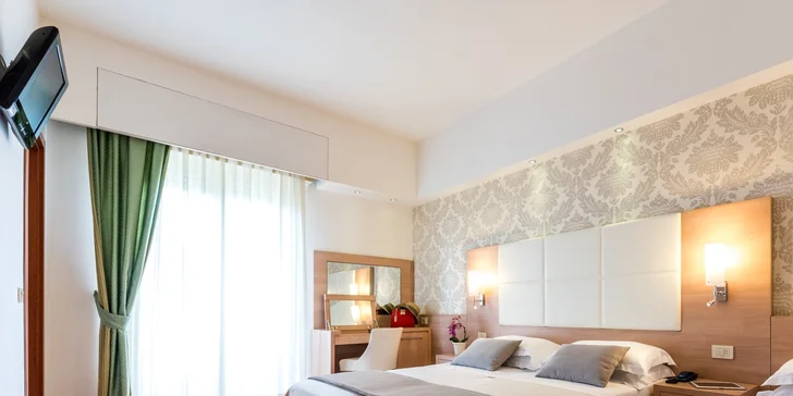Italský Jadran: 4* hotel nedaleko Rimini, neomezeně wellness i polopenze