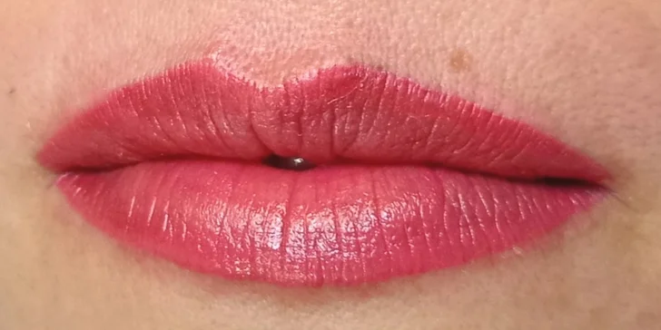 Permanentní make up: řasy, rty, linky i vláskování nebo pudrové stínování