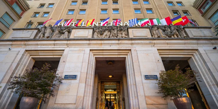 Legendární Grand Hotel International v Praze: pobyt se snídaní i michelinskou večeří, skvělá dostupnost do centra