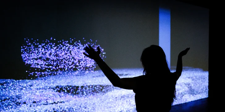 Galerie digitálního a audiovizuálního umění Lumia s celým nově otevřeným patrem