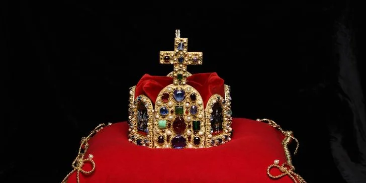 Klášter minoritů sv. Jakuba: prohlídka pro děti, dospělé i seniory s výstavou korunovačních klenotů