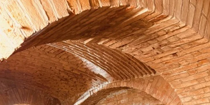 Pobyt u Nechranické přehrady: penzion se snídaní, možnost soukromé degustace vín