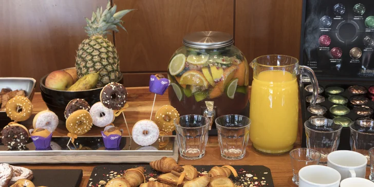 Poznejte krásy Barcelony: pobyt v hotelu se snídaní jen kousek od metra