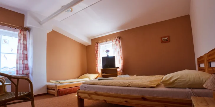 Relax kousek od Boskovic: pobyt se snídaní či polopenzí nebo i pivní lázní