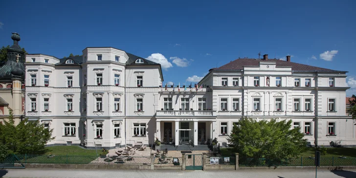 Pobyt ve Františkových Lázních: snídaně či plná penze, bazén i procedury