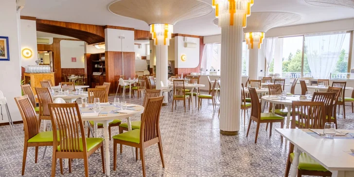 K moři do Itálie: family hotel u pláže, bazén, animační program a plná či polopenze