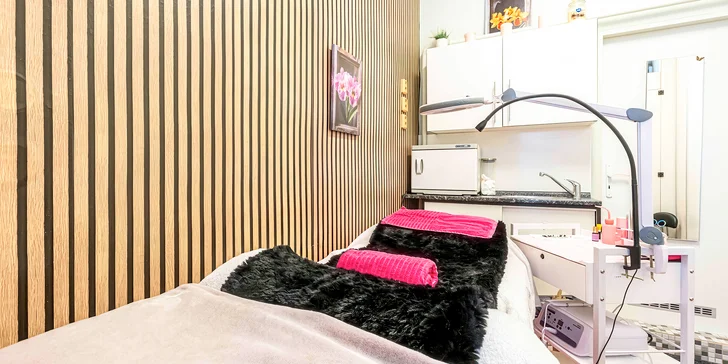 Zajistěte si výrazný pohled bez líčidel: prodloužení řas metodou Natural Volume i Mega Volume