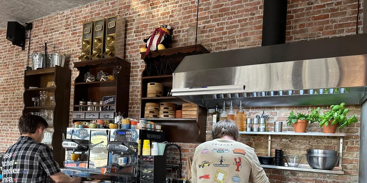 Otevřený voucher v hodnotě 500 Kč na cokoliv v kavárně Street Perk