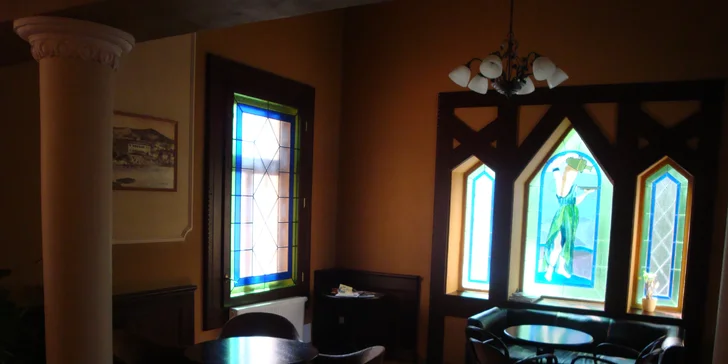 Lázeňský pobyt v Klášterci nad Ohří: snídaně či polopenze, vstup do bazénu s vířivkou a solné jeskyně