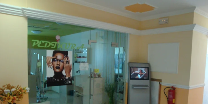 Lázeňský pobyt v Klášterci nad Ohří: snídaně či polopenze, vstup do bazénu s vířivkou a solné jeskyně