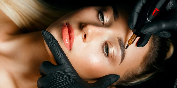 Dopřejte si péči: laminace či pudrové obočí, lash lifting i čištění pleti