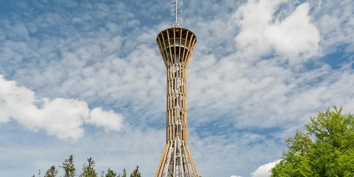 Stylová jurta nedaleko Blaníku s možností snídaně pro dva i rodinu