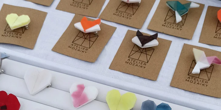 Vyrobte si vlastní brož nebo náušnice: kurz výroby skleněných šperků pro 1 osobu