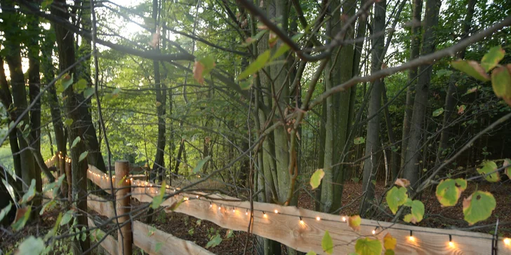 Jurta v Toulavě: areál statku uprostřed přírody a vyžití pro děti