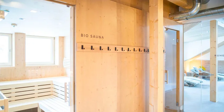 Ski opening v rakouském Hinterstoderu: ubytování bez jídla i s polopenzí, wellness, skipas a program v ceně