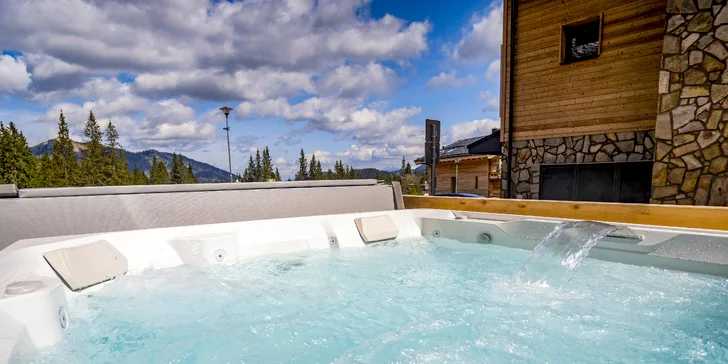 Zážitky na každém kroku v Jasné: chalet s privátní vířivkou přímo pod Chopkem