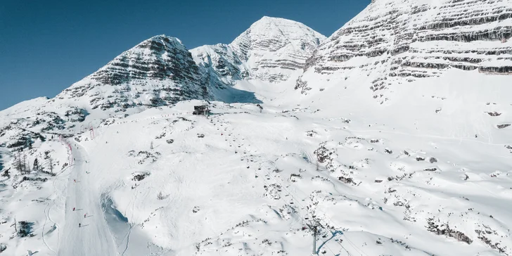 Ski opening v rakouském Hinterstoderu: ubytování bez jídla i s polopenzí, wellness, skipas a program v ceně