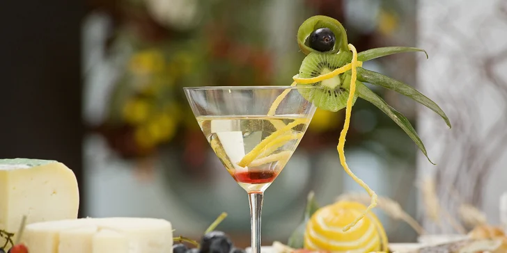 4* hotel se snídaní v historickém centru Rimini, cca 20 min. pěšky od pláže