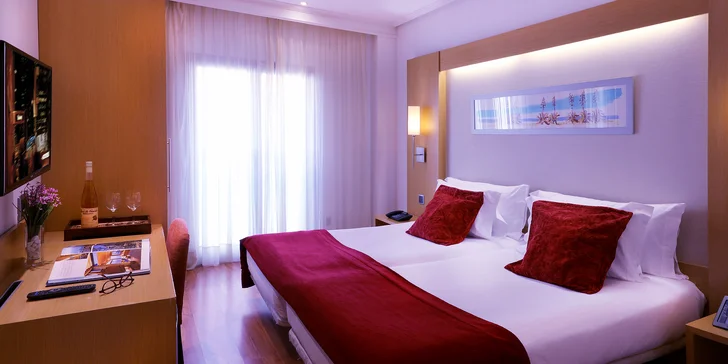 Pobyt v srdci Barcelony se snídaní: hotel pár minut od ulice La Rambla a 4 km od Sagrada Família