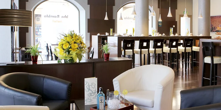 Pobyt v srdci Barcelony se snídaní: hotel pár minut od ulice La Rambla a 4 km od Sagrada Família