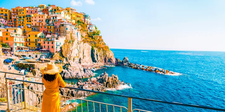 Poznávací výlet na italské pobřeží Cinque Terre: doprava autobusem i průvodce