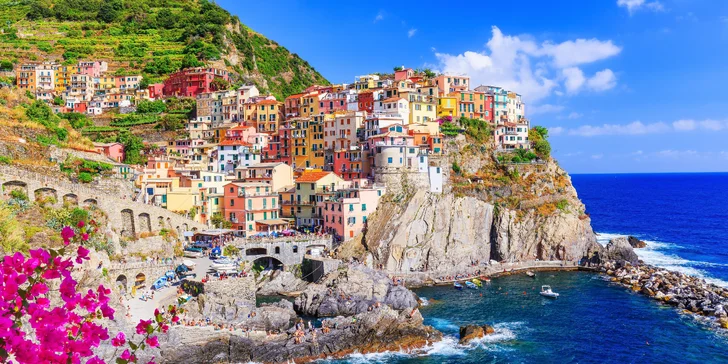 Poznávací výlet na italské pobřeží Cinque Terre: doprava autobusem i průvodce