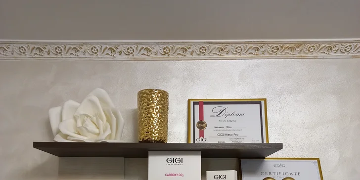 Vyberte si svou dávku krásy: Lifting řas, laminace, peeling i zábal na ruce