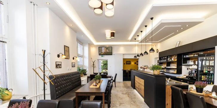 Pohodový pobyt v Českém Krasu: hotel v blízkosti Karlštejna, snídaně nebo polopenze