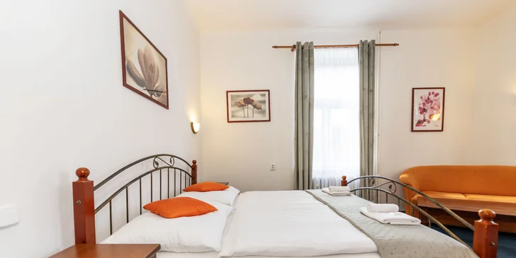 Pohodový pobyt v Českém Krasu: hotel v blízkosti Karlštejna, snídaně nebo polopenze