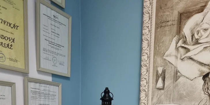 Kosmetické ošetření pleti kyselinou hyaluronovou a ultrazvukovou špachtlí i masáž dekoltu a obličeje