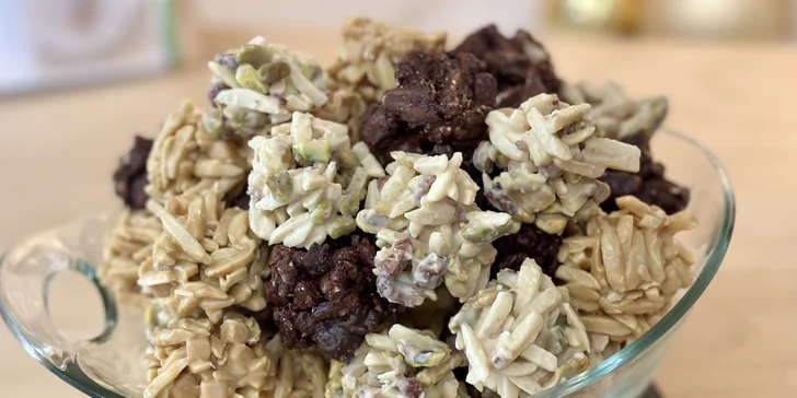 Až 500 Kč na občerstvení na vánočních trzích v Hradci: perníčky, horká čokoláda, svařák ad.