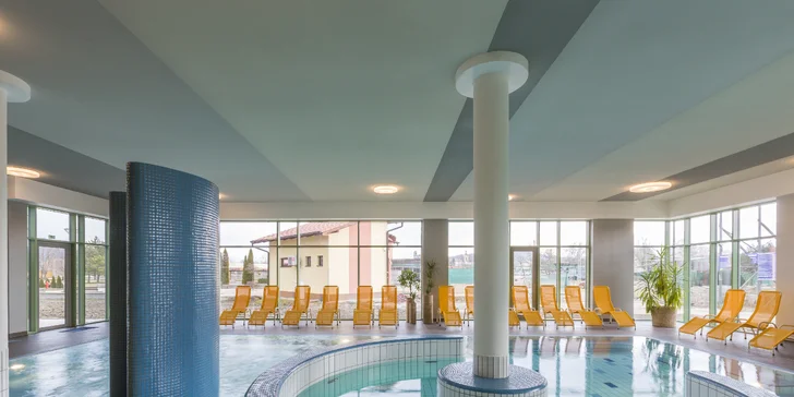 Dovolená ve Štúrově u největších slovenských termálů: jídlo a neomezený wellness