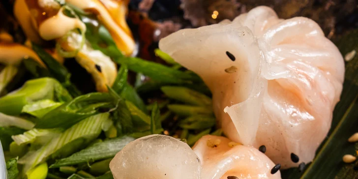 Gastronomická cesta po Asii: menu dle výběru vč. amuse bouche a welcome drinku