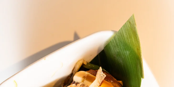 Gastronomická cesta po Asii: menu dle výběru vč. amuse bouche a welcome drinku