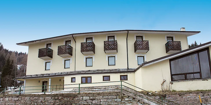 Za lyžovačkou na Monte Bondone: pobyt v apartmánech Residence Orizzonte*** vč. skipasu, 150 m od skiareálu