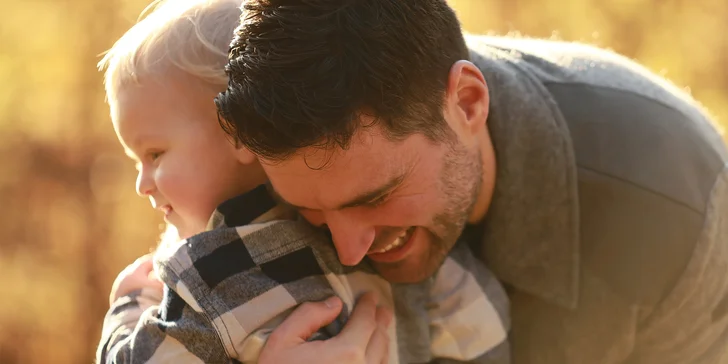 Dárkový voucher na focení v přírodě: pro páry, rodiny i větší skupiny, 5 upravených fotografií