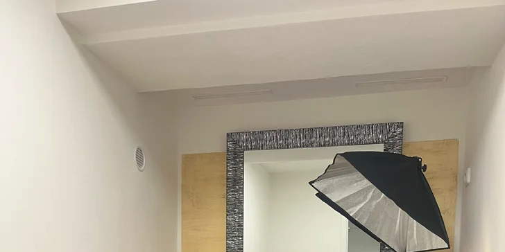 Laminace řas či obočí, hloubkové čištění pleti i péče za použití galvanické žehličky