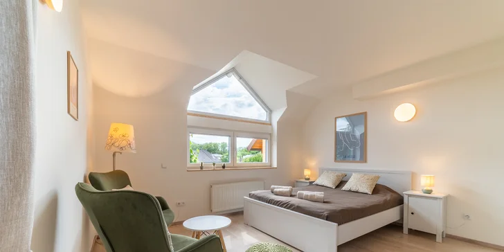 Dovolená v Poděbradech: apartmán či pokoj se snídaní, 3 km od centra a kolonády