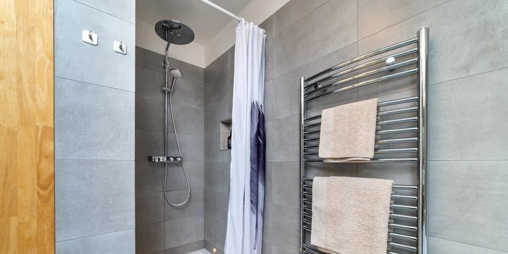 Dovolená v Poděbradech: apartmán či pokoj se snídaní, 3 km od centra a kolonády