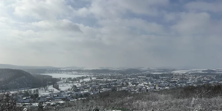 Glamping na samotě: luxusní stan s kuchyní i koupelnou a venkovní vířivka