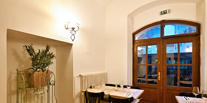 Italské degustační menu u Staroměstského náměstí pro 1 nebo 2 osoby